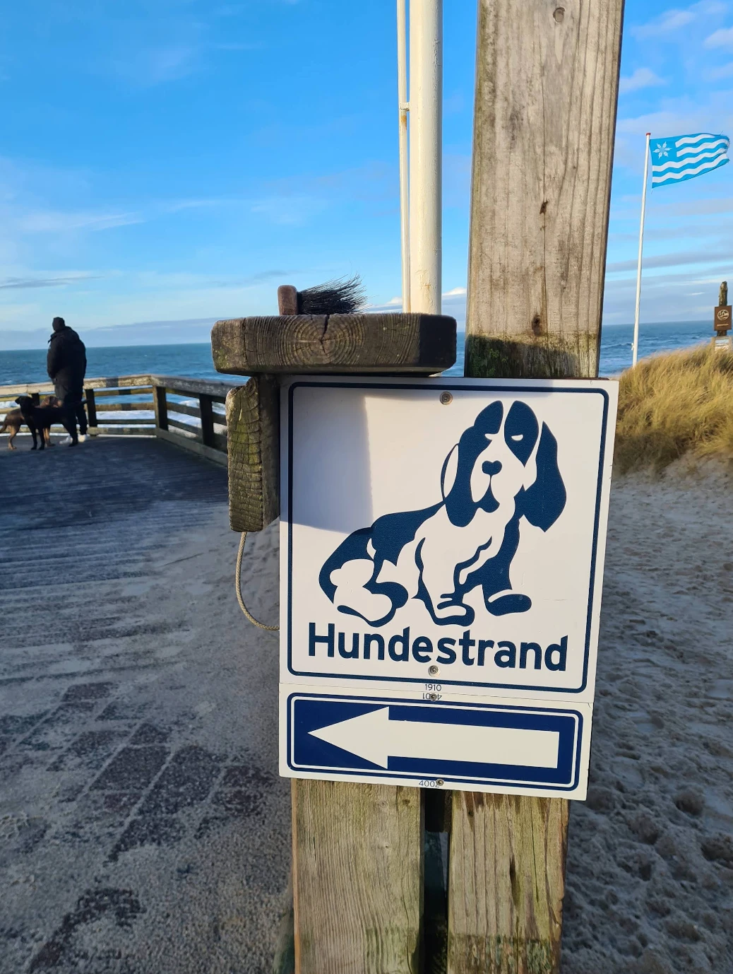 Hundestrand Schild