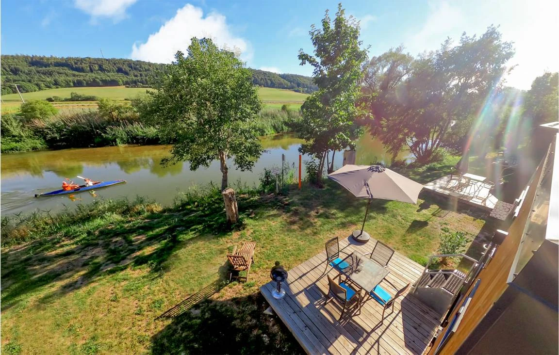Haus direkt am See