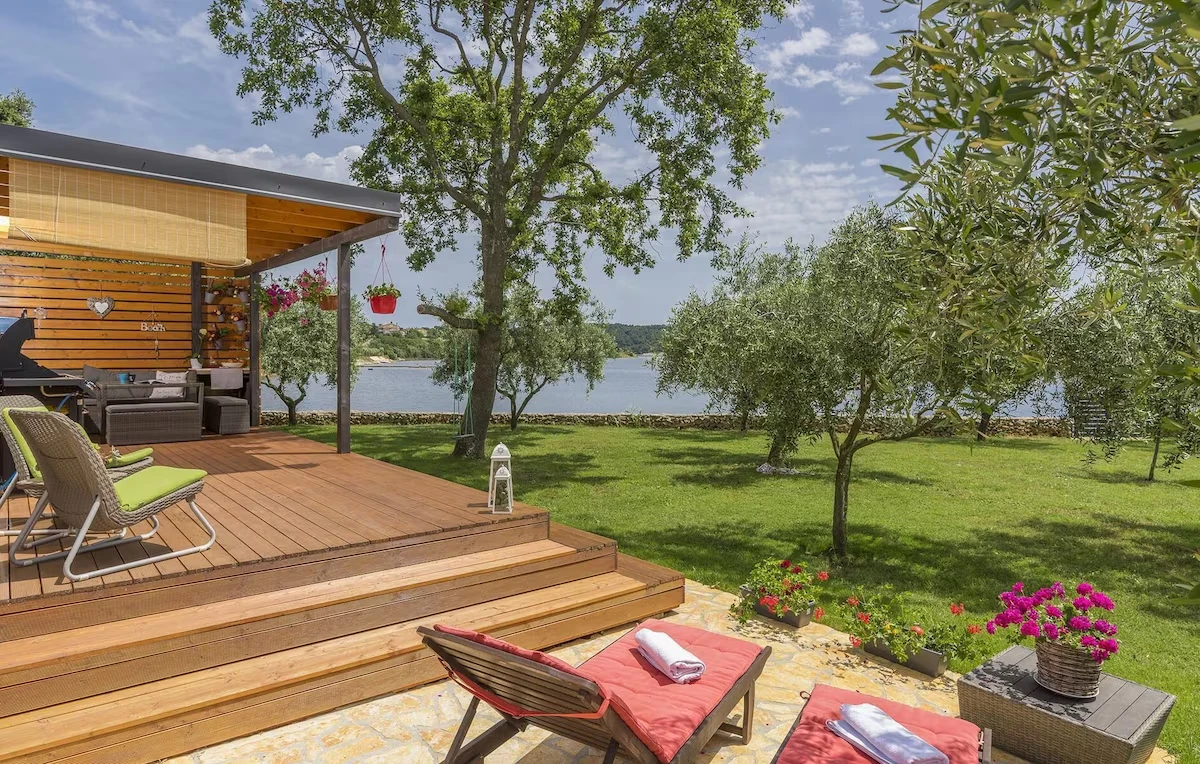 Beach House IVE in Pomer
