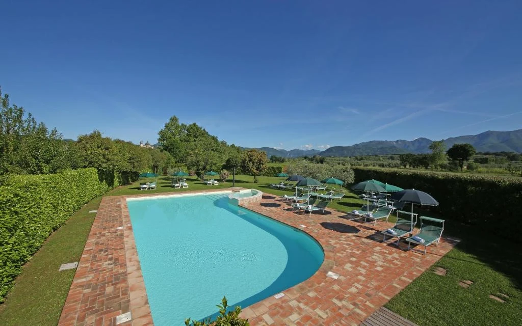 La Romantica Pool and Garden House