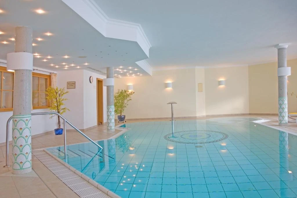 Hotel "Hotel Birgsau" mit Wellness im Stillachtal 2