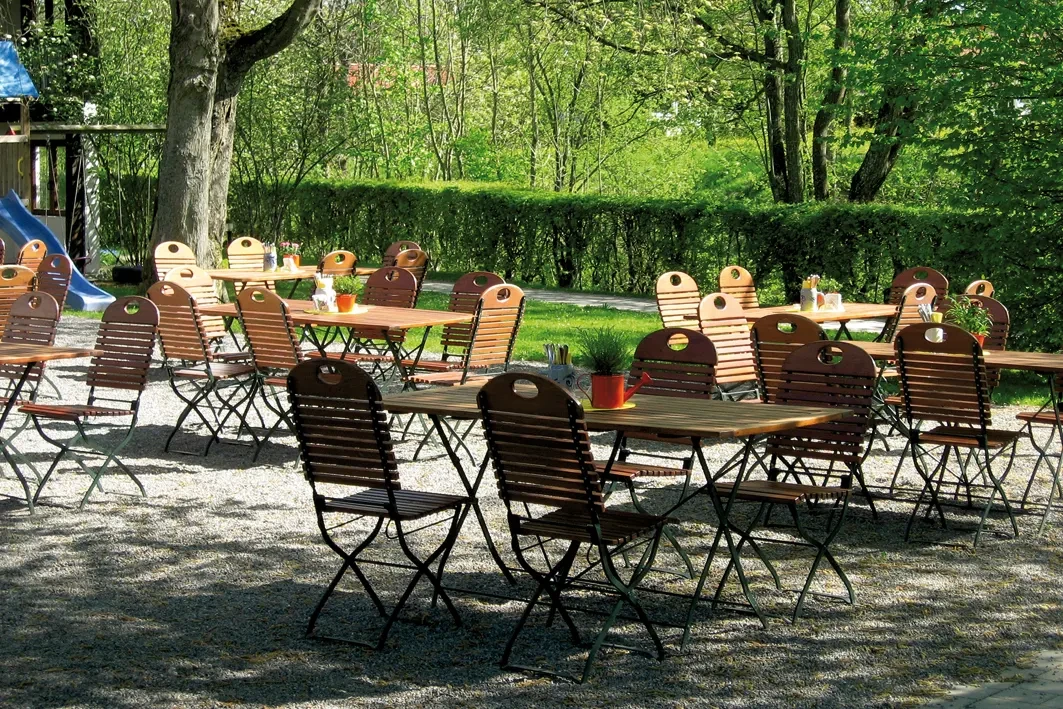 Landhotel "Allgäuer Hof" mit Wellness und Hallenbad in Wolfegg 2