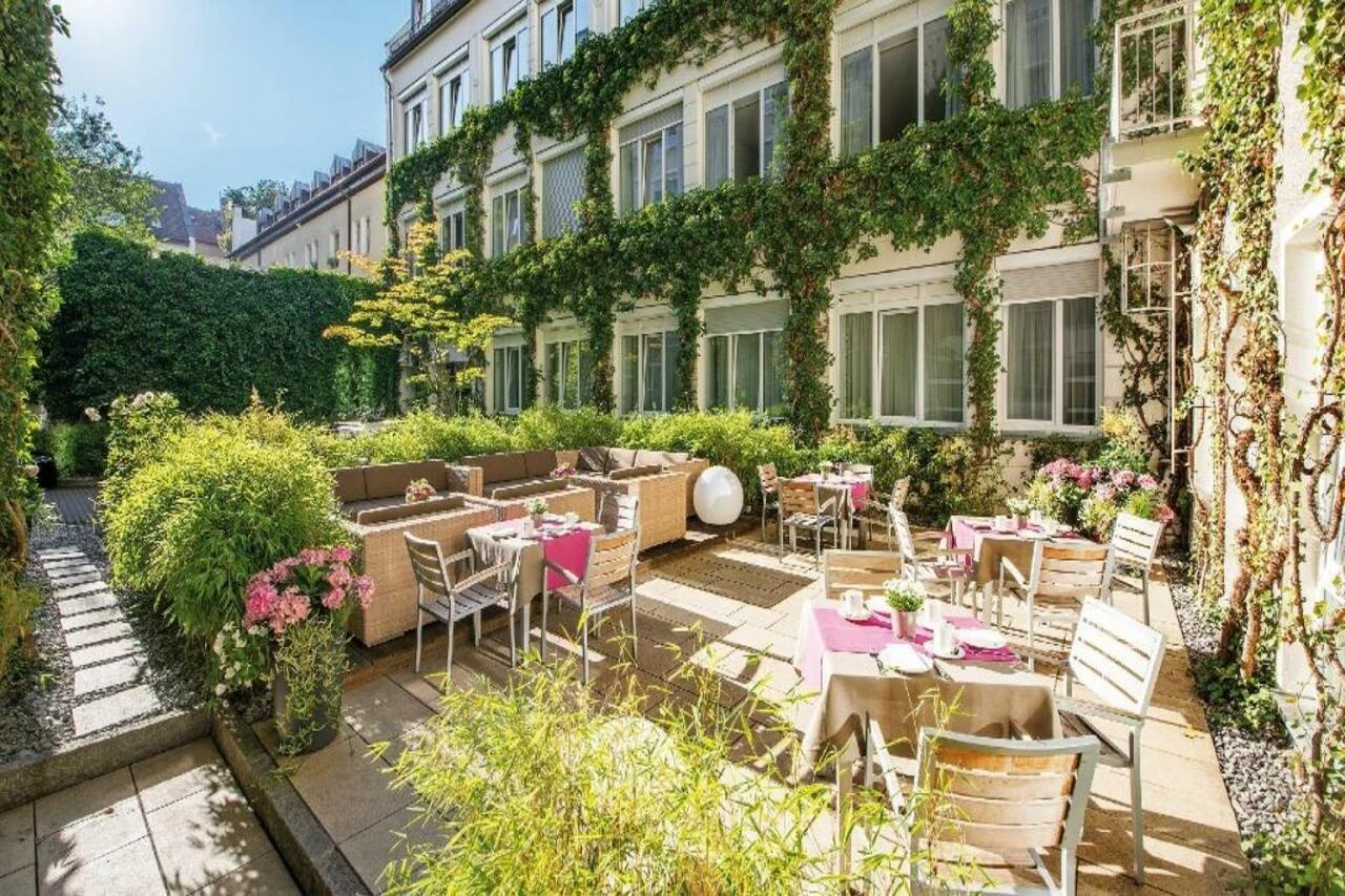Hotel "Boutique Hotel Atrium München" nahe Hauptbahnhof