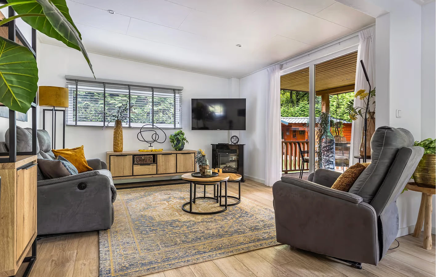Ferienhaus mit Whirlpool und eingezäuntem Garten in Drenthe 3