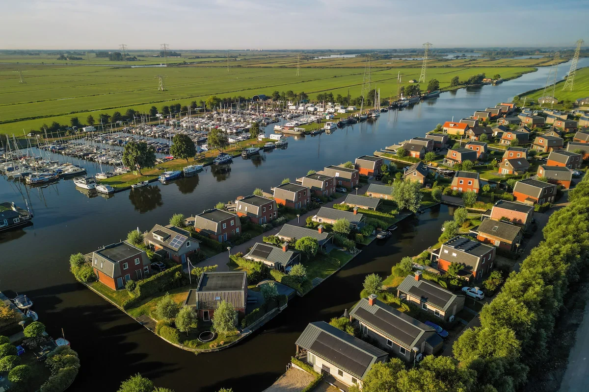Ferienhaus mit privatem Bootssteg in Akkrum 5