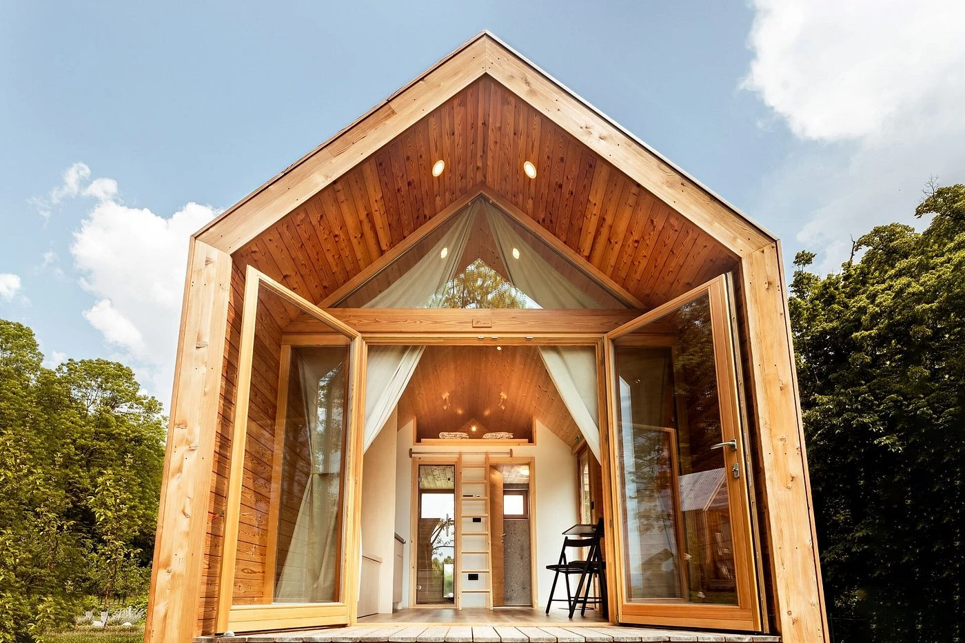 Glamping Mountain Fairy Tale 3