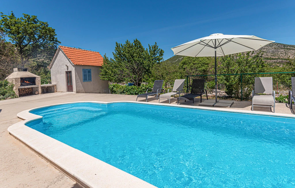 Ferienhaus "Mravnica" mit privatem Pool und eingezäuntem Grundstück 4