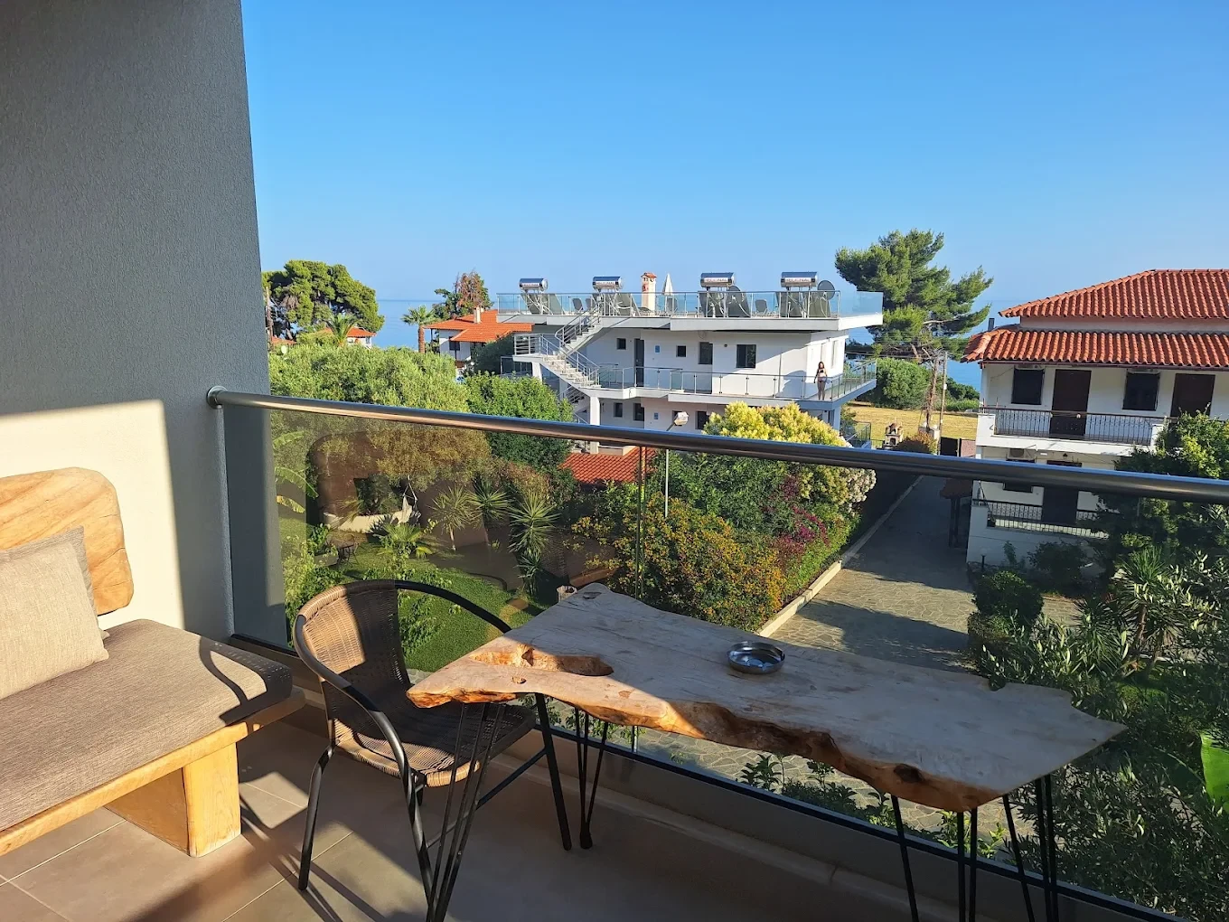 Ferienwohnung "MOLA PAPAYA STUDIOS" direkt am Strand von Mola Kalyva 2