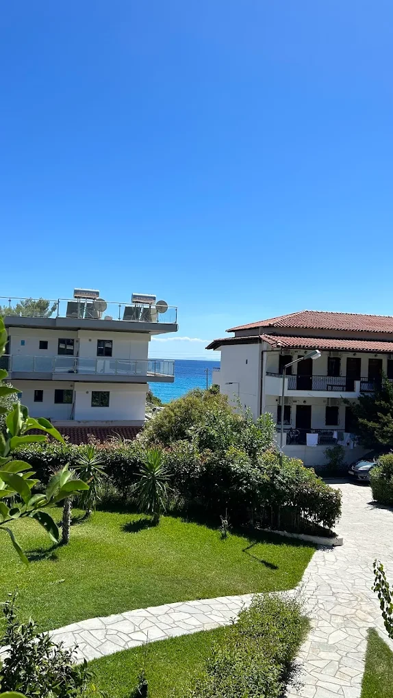 Ferienwohnung "MOLA PAPAYA STUDIOS" direkt am Strand von Mola Kalyva 5