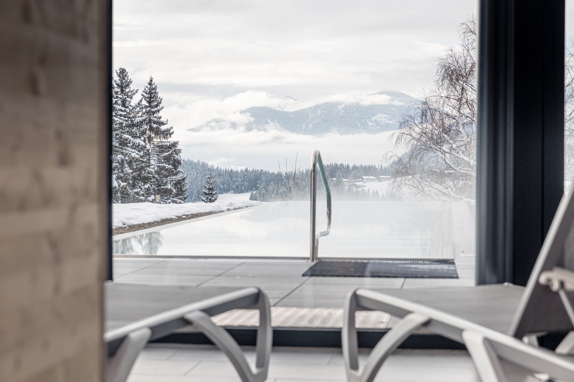 ALPS RESORTS Hideaway Dachstein West 4