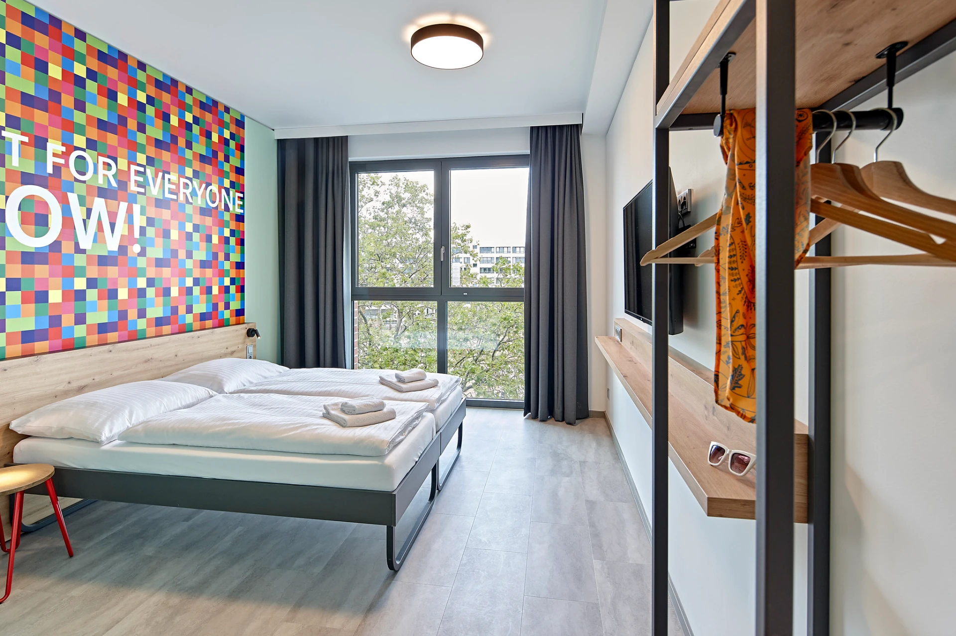 MEININGER Hotel Köln West 3