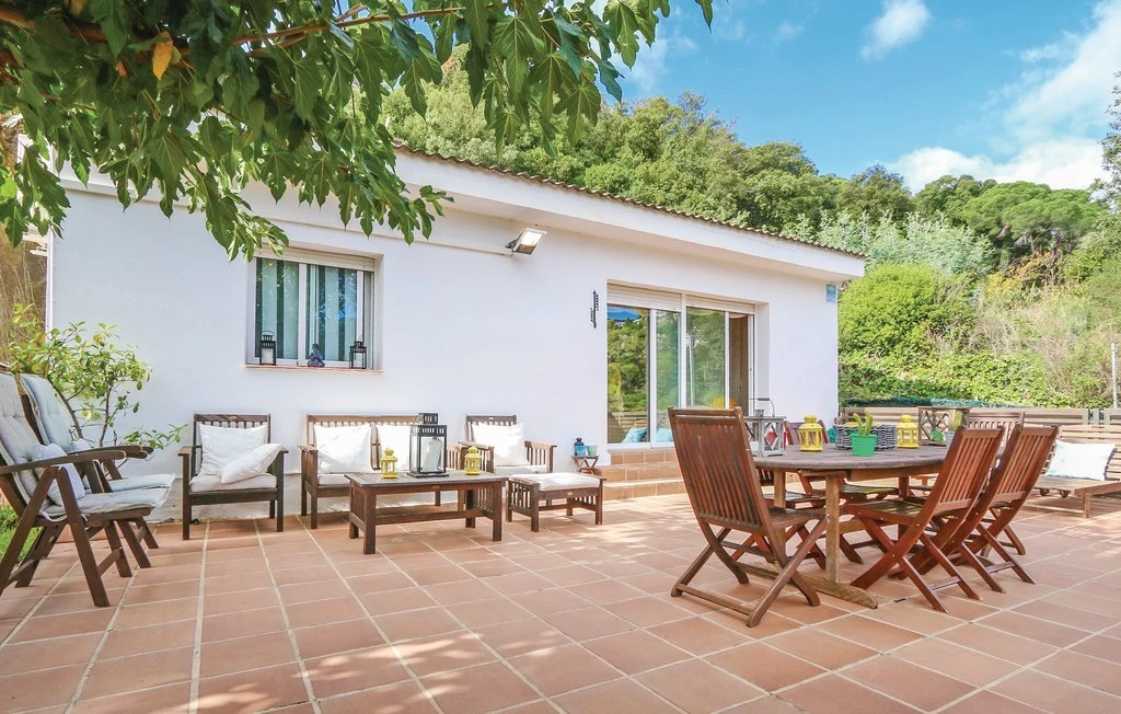 Ferienhaus Sant Cebrià de Vallalta 1