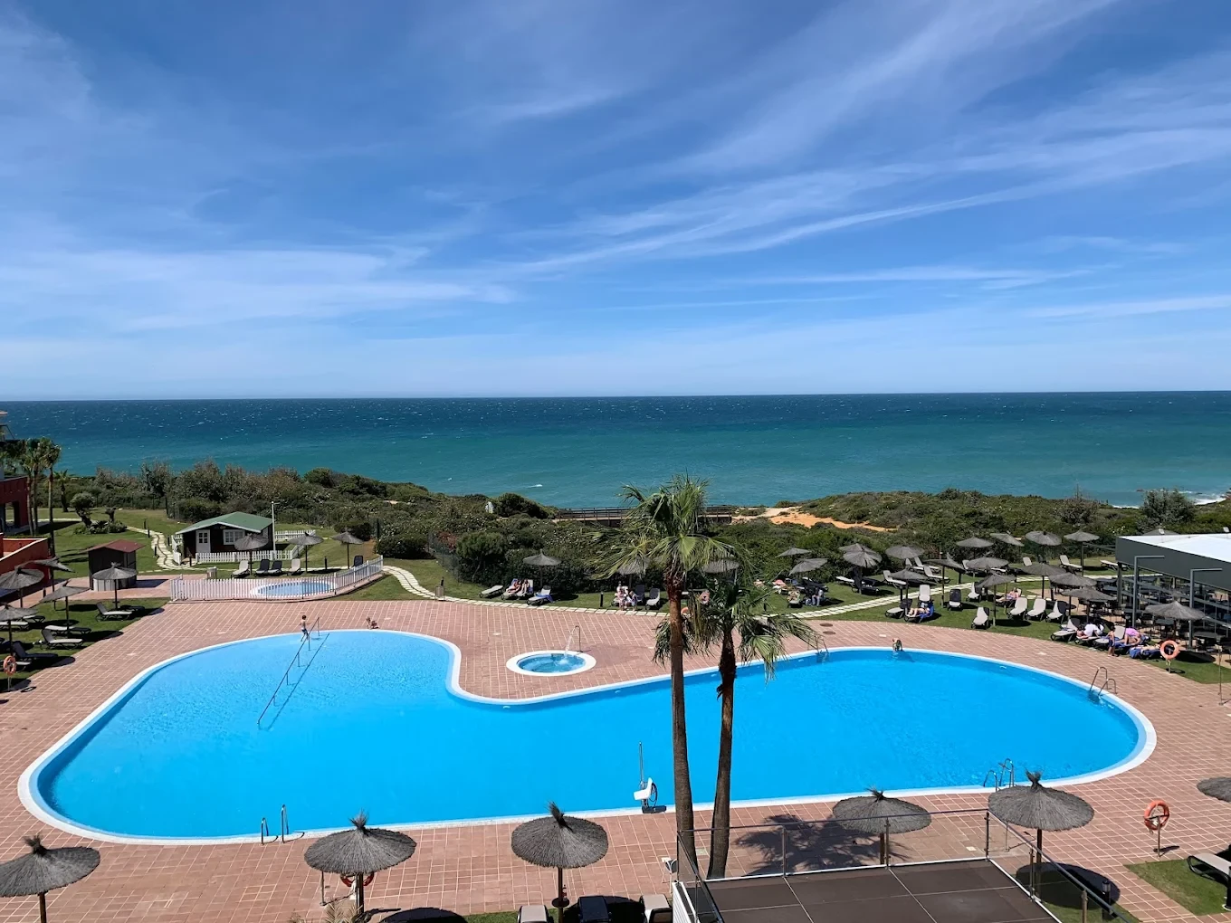 Hotel "Ilunion Calas de Conil" direkt an den Buchten der Costa de la Luz