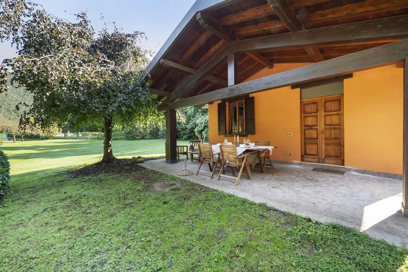 Ferienhaus "Villetta Arcadia Corallo" mit Bergblick und Garten in Vobarno 2
