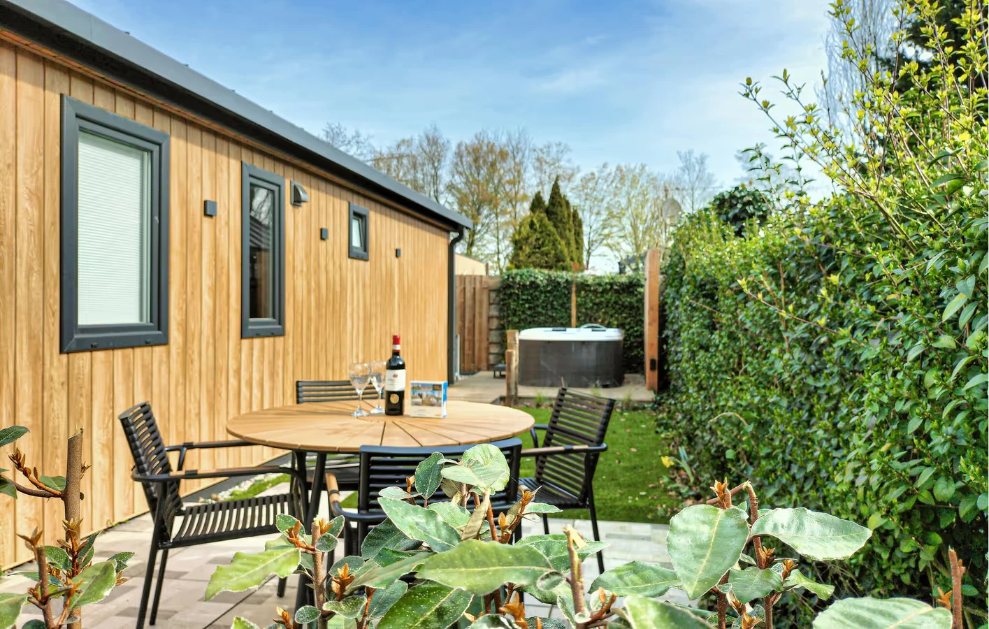 Ferienhaus mit Whirlpool im Ferienpark in Zeeland 4