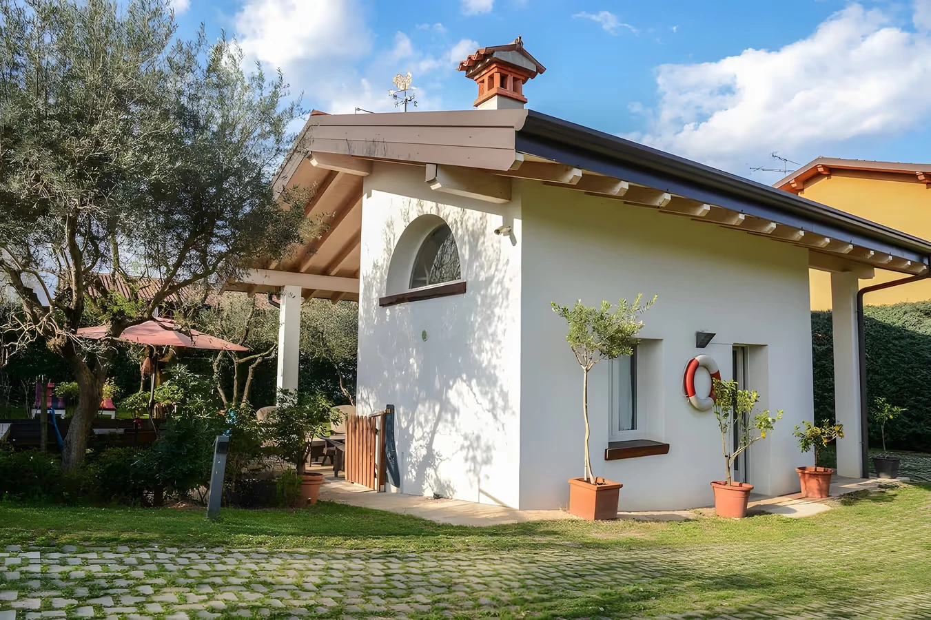 Ferienhaus "Holiday Villa Caprapanca" mit eingezäuntem Garten bei Padenghe sul Garda