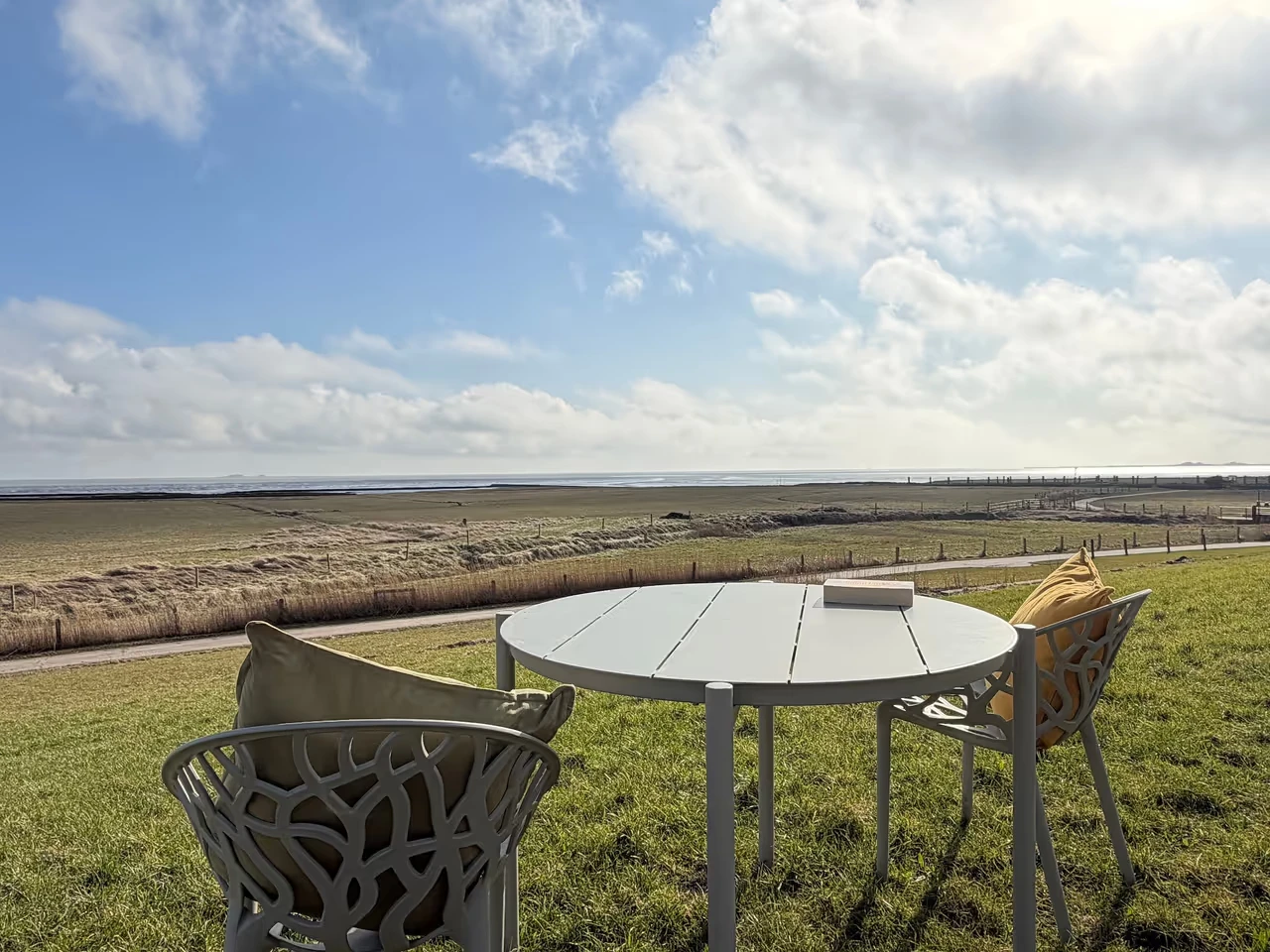 Ferienwohnung Blütenreich mit Meerblick