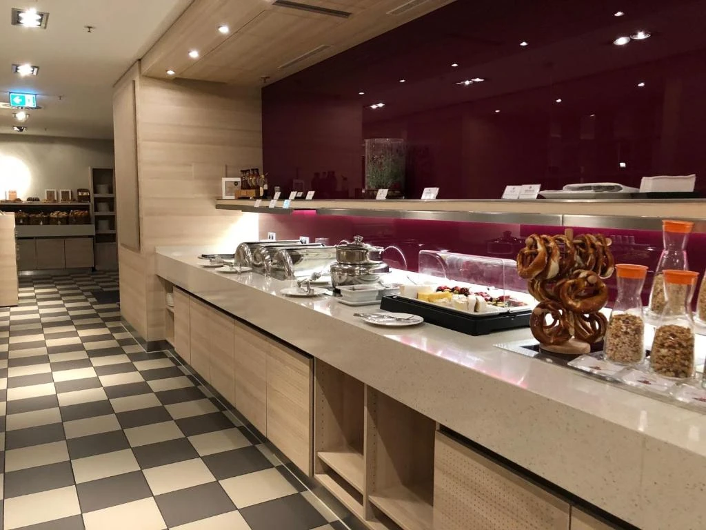 Hotel "Pullman Munich" in Schwabing 2
