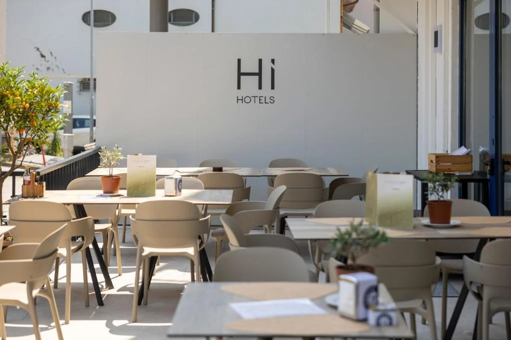 Hotel "Hi Hotels" direkt am Gardasee in Riva del Garda 4