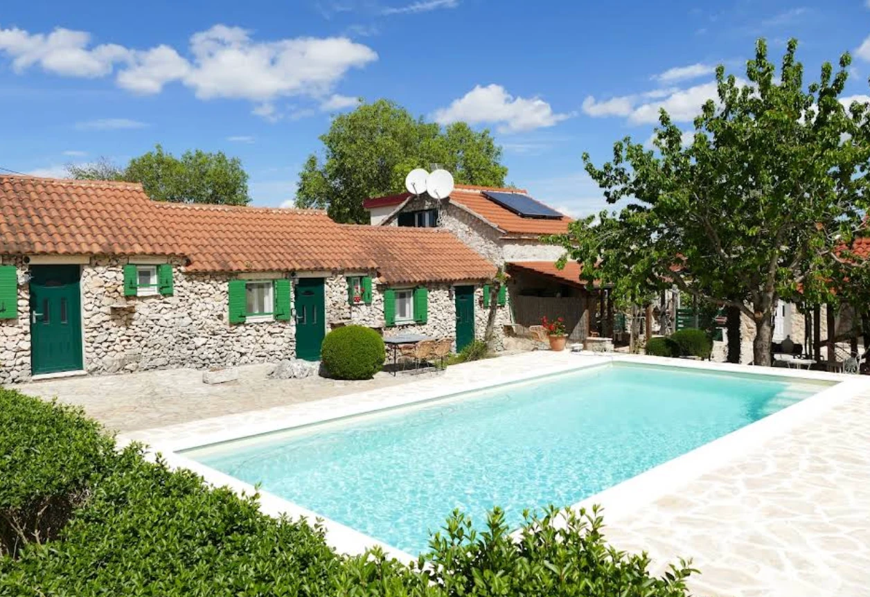 Kalpic Suites & Villa