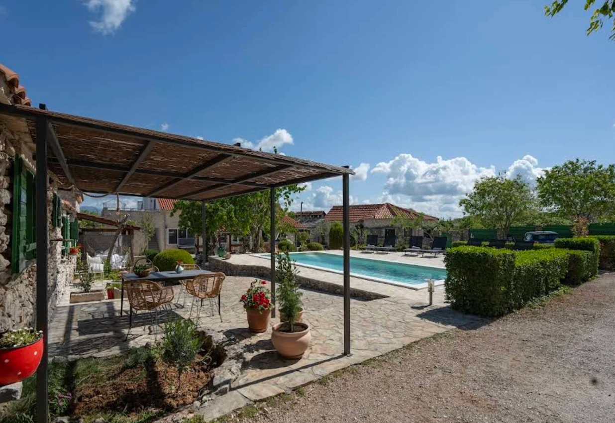 Kalpic Suites & Villa 5