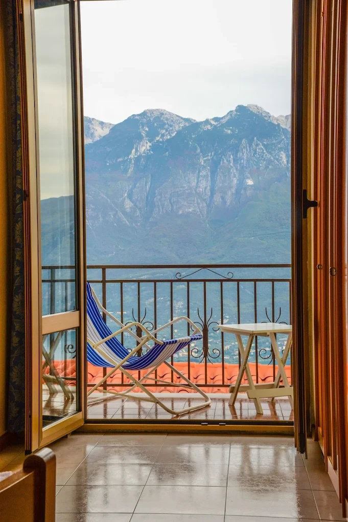 Hotel "Panorama e Residence" mit Seeblick in Tremosine sul Garda 4