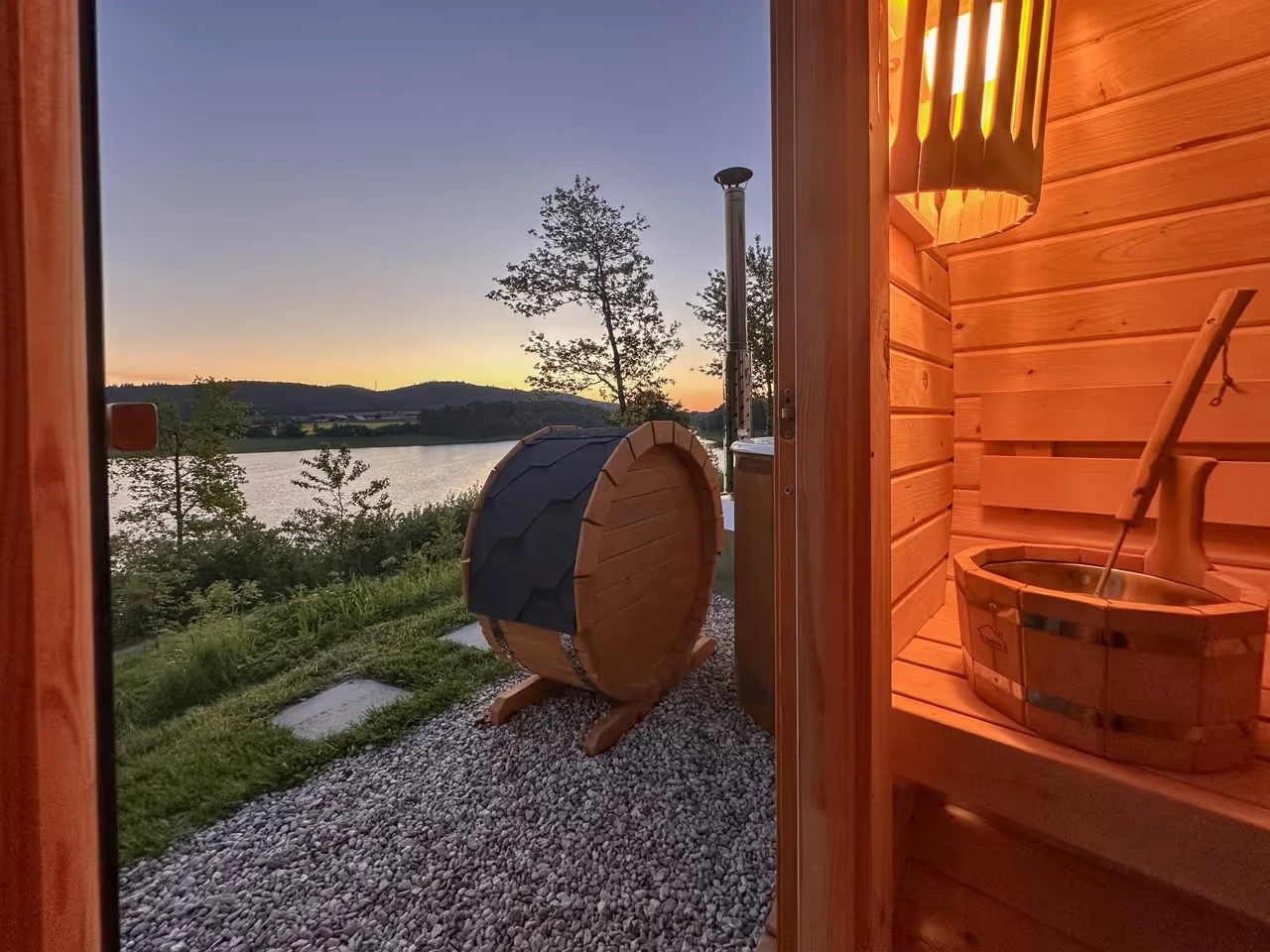 3 Nächte im Tiny-Chalet am Eixendorfer See mit Sauna & HotTub