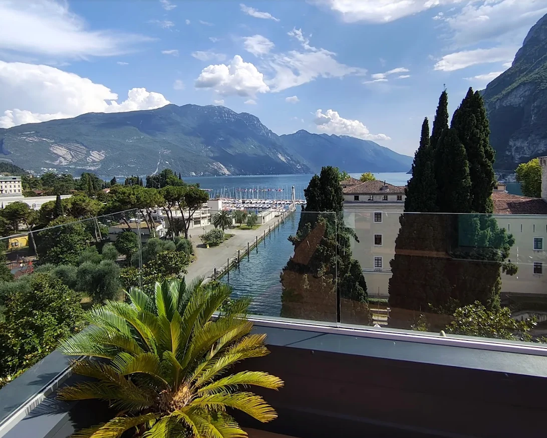 Grand Hotel Riva 2