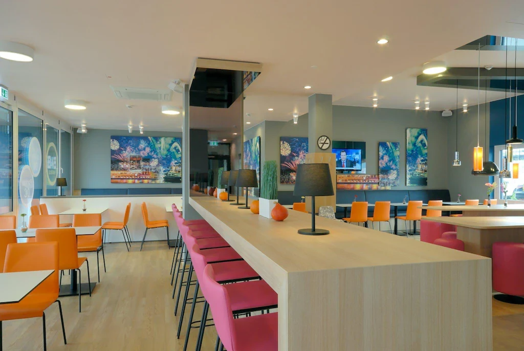 B&B Hotel Heidelberg mit Frühstücksbuffet nahe Hauptbahnhof 5