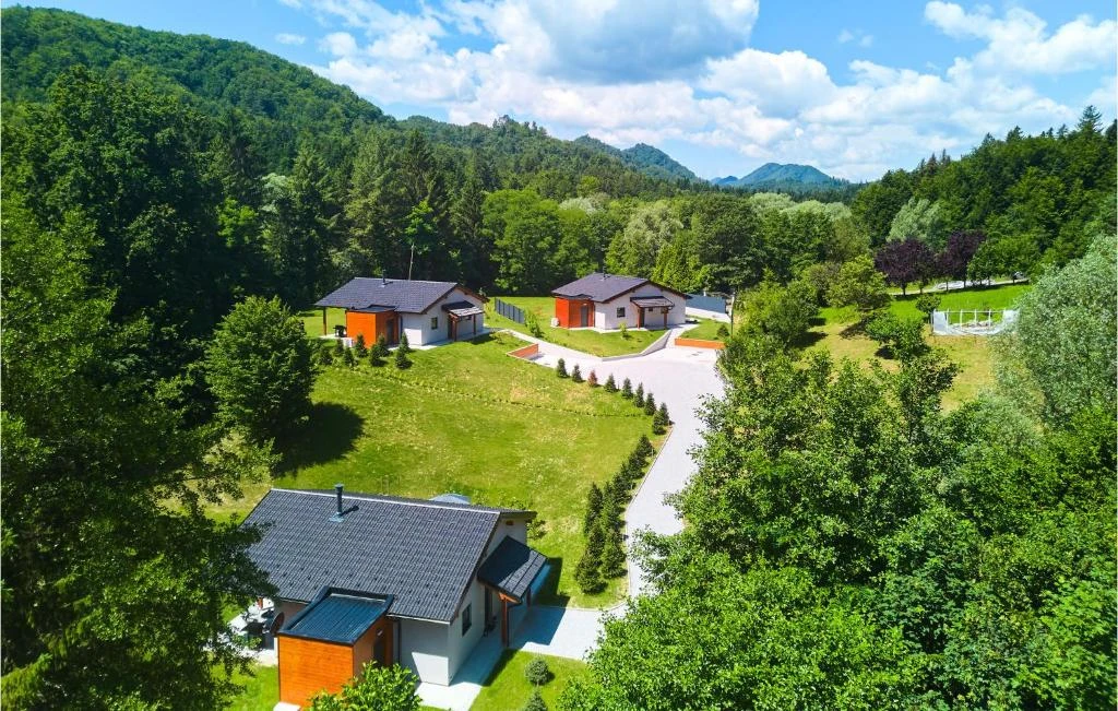 Ferienhaus "Wellness House By The Lake" mit Sauna und eingezäuntem Grundstück 5