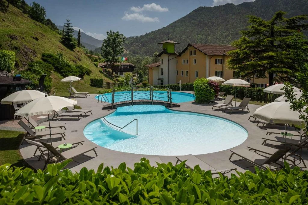 Hotel "Good Life Hotel Garden" mit Private Spa und Pool am Ledrosee 2