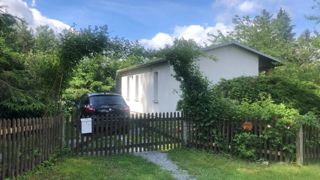 Tiny House "Tiny House im Wald" mit eingezäuntem Garten bei Tanna 2