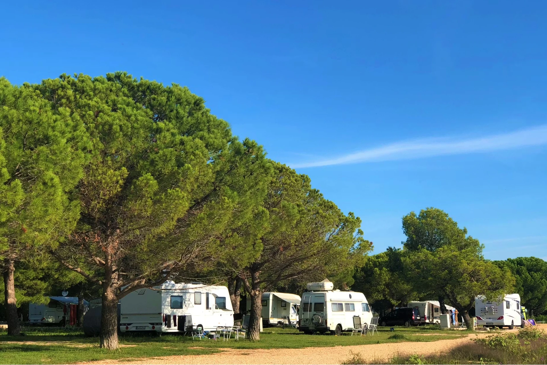 Campingplatz "Vransko jezero Crkvine"  2
