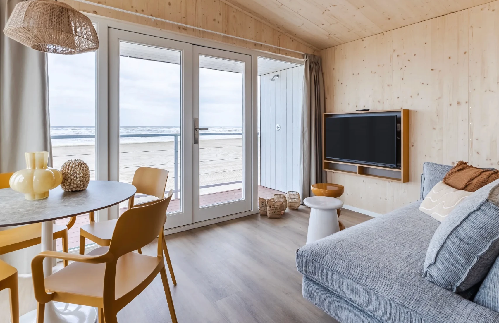 4-Personen-Hunde Beach House direkt am Meer in Petten 4