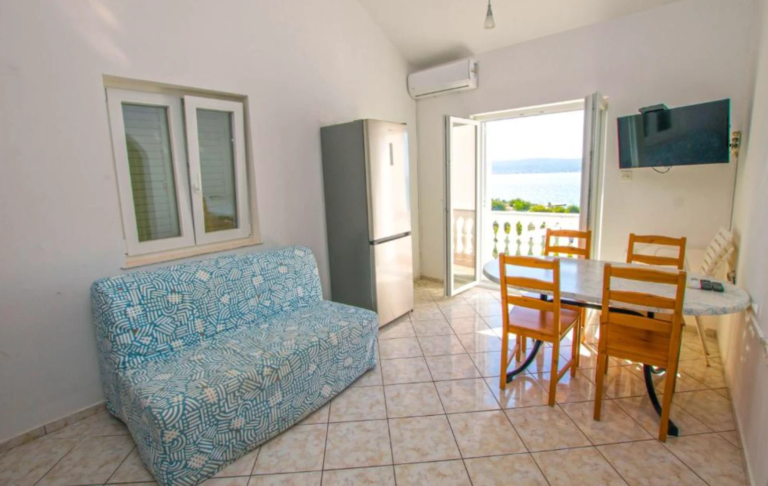 Apartments Mate 4