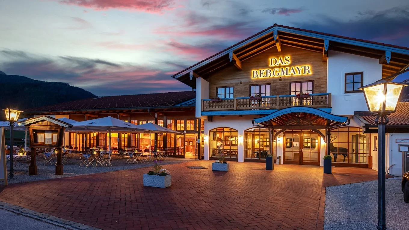 Alpenhotel "Das Bergmayr" mit Pool und Wellness im Chiemgau in Inzell 2
