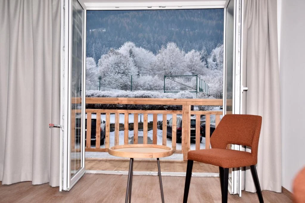 Berghotel "Katschbergstubn" mit Wanderwegen in Sankt Michael im Lungau 2