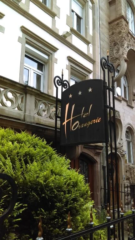 Stadthotel "Hotel de l'Orangerie" nahe dem Orangeriepark