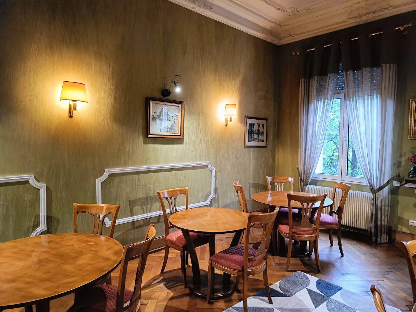 Stadthotel "Hotel de l'Orangerie" nahe dem Orangeriepark 3